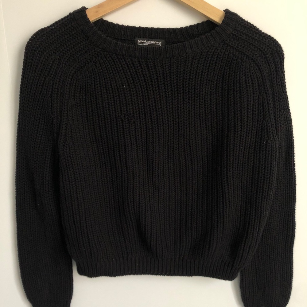 American Apparel Women’s cropped sweater SMALL